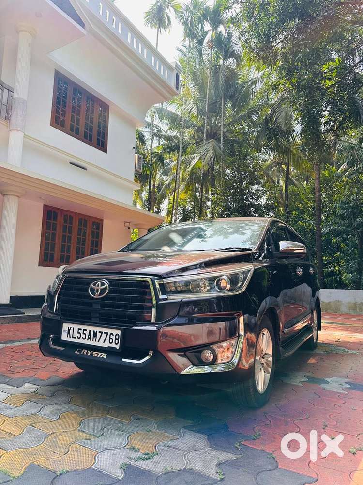 Toyota Innova Crysta 2.8 Zx At, 2016, Diesel