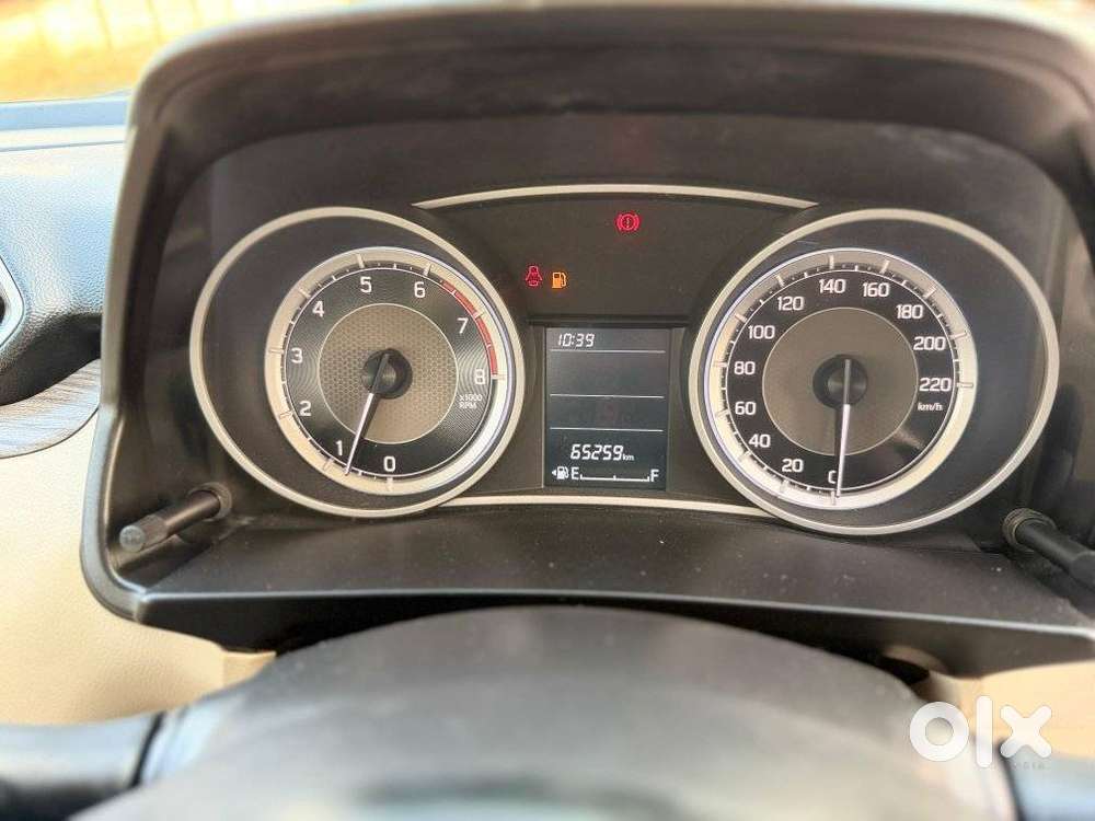 Maruti Suzuki Dzire Vxi Ags, 2021, Petrol