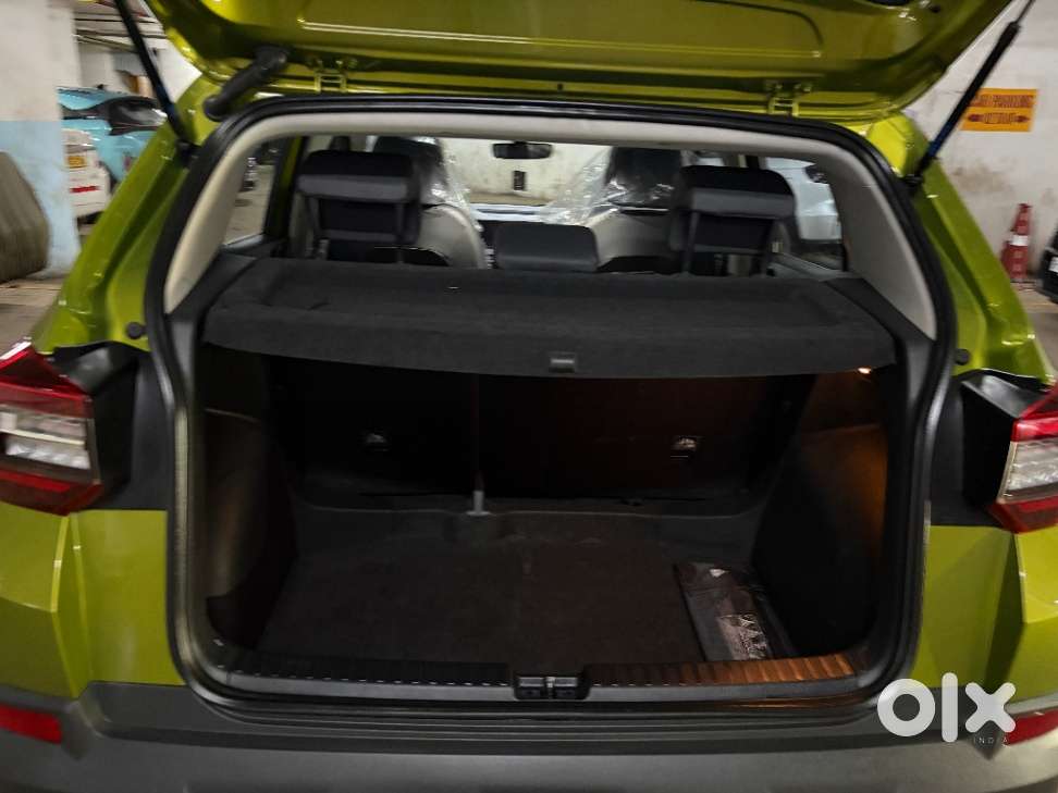 Skoda Kylaq Prestige At, 2025, Petrol