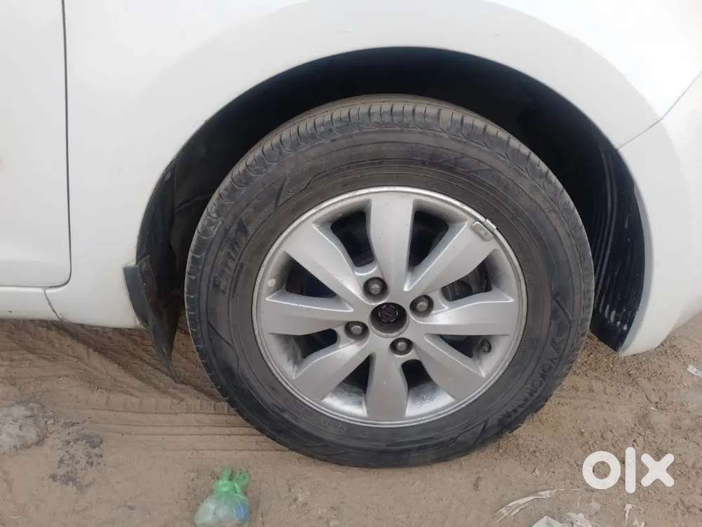 Hyundai I20 2013 Petrol 75000 Km Driven