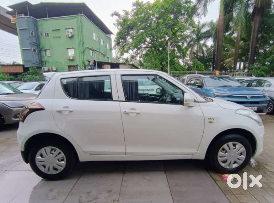 Maruti Suzuki Swift Lxi, 2015, Petrol