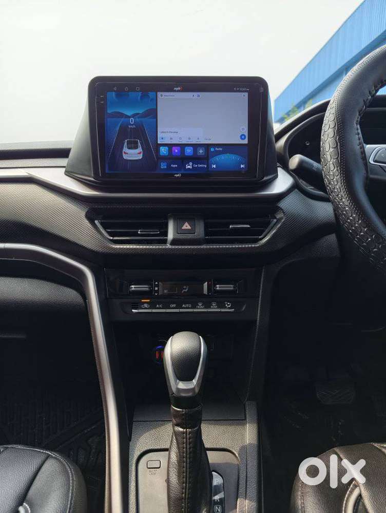 Maruti Suzuki Brezza Vxi At, 2025, Petrol