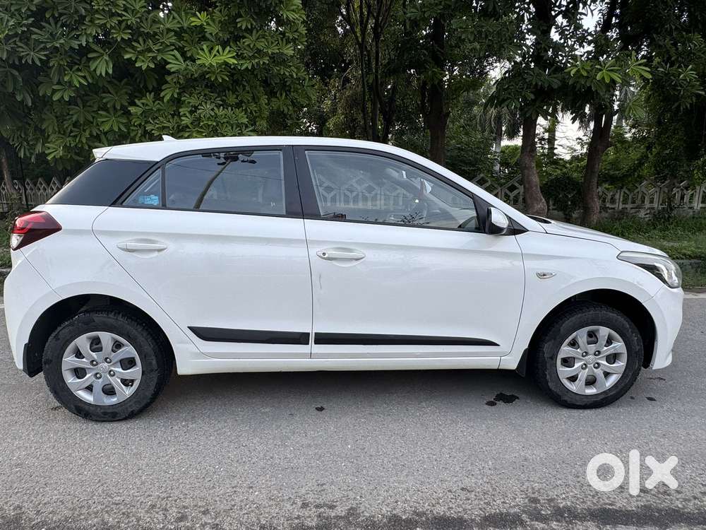 Hyundai Elite I20 Magna Executive 1.2, 2017, Petrol