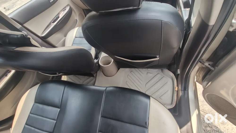 Hyundai I20 Car Top Variant Petrol Well Maintained For Sale