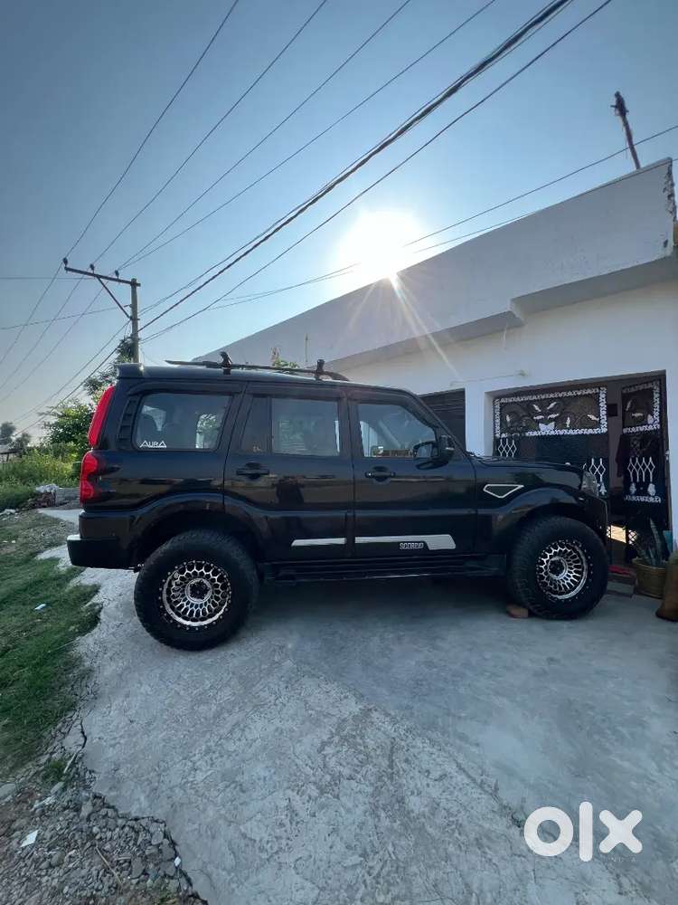Mahindra Scorpio Classic 2018
