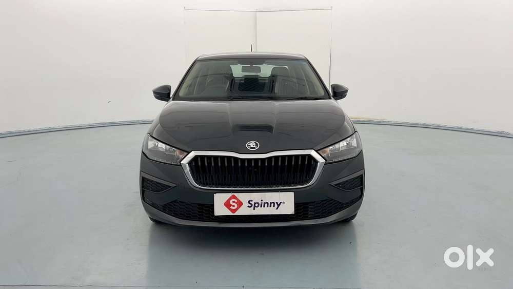 Skoda Slavia Active 1.0l Tsi Mt, 2023, Petrol