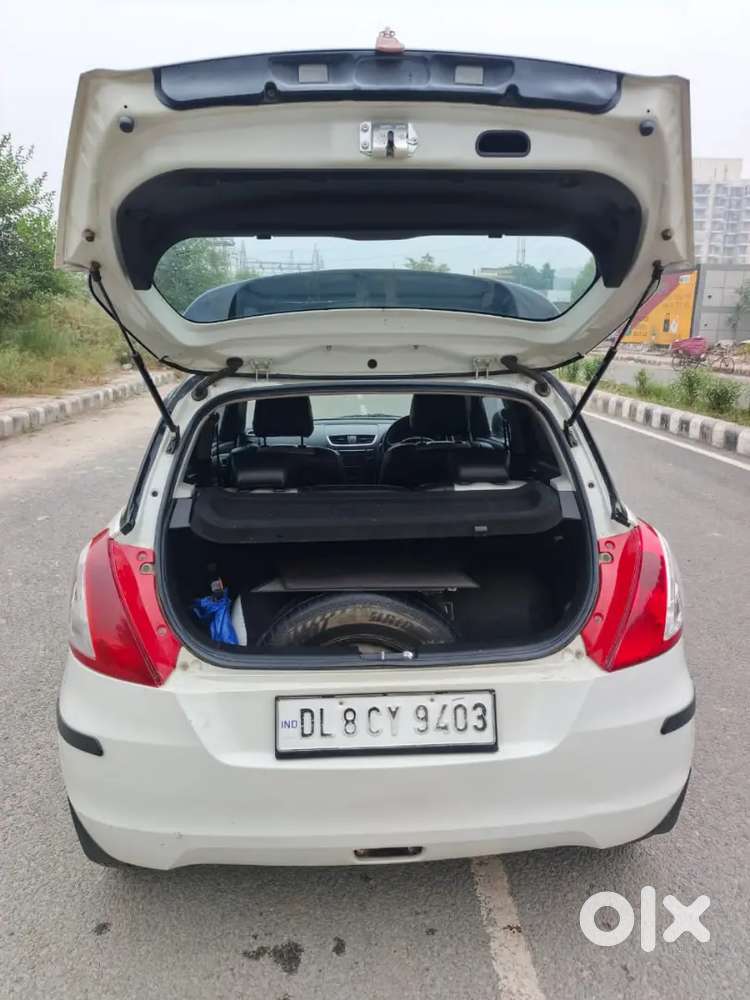 Maruti Suzuki Swift Vxi 2016