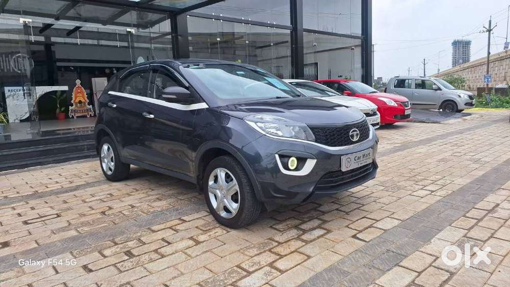 Tata Nexon, 2019, Petrol