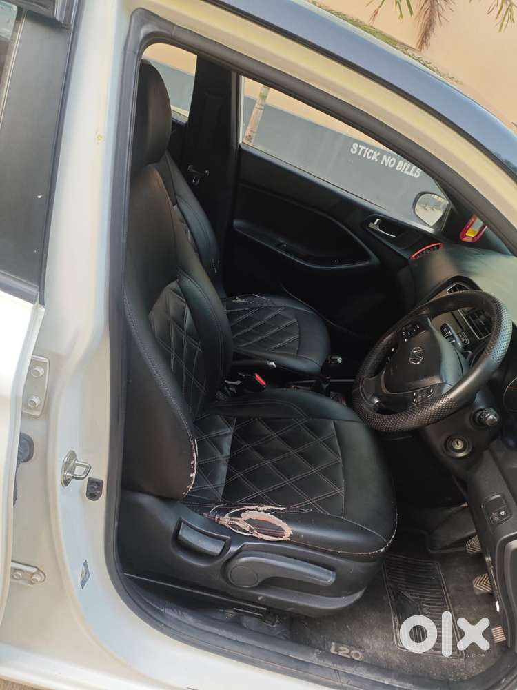Hyundai I20 Sportz Plus Dual Tone, 2019, Petrol