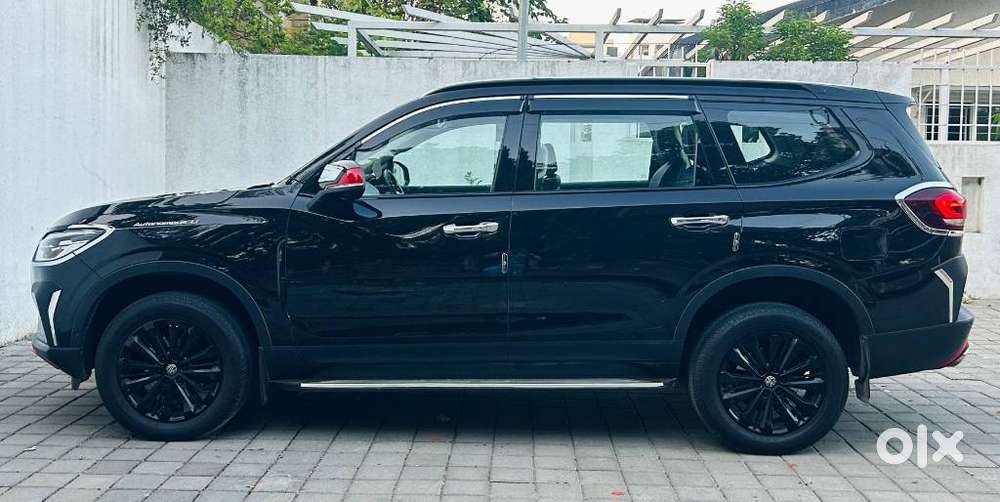 Mg Gloster Blackstorm 6 Str 2.0 Turbo 2wd, 2024, Diesel