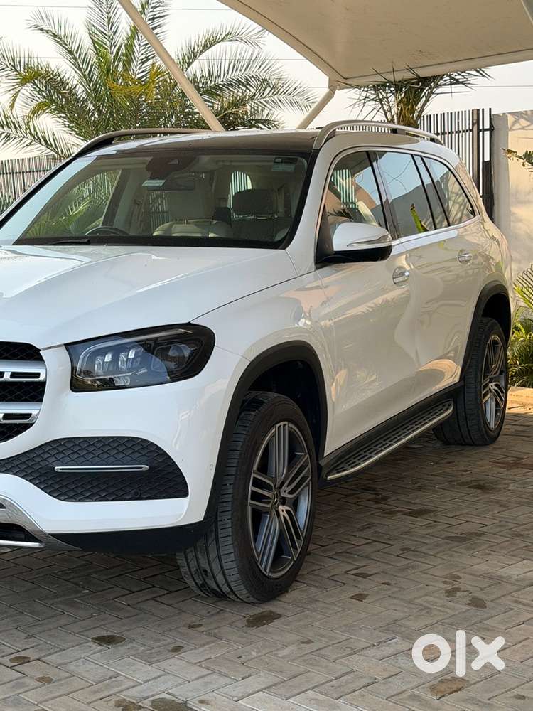 Mercedes-benz Gls 2023 Diesel 27000 Km Driven