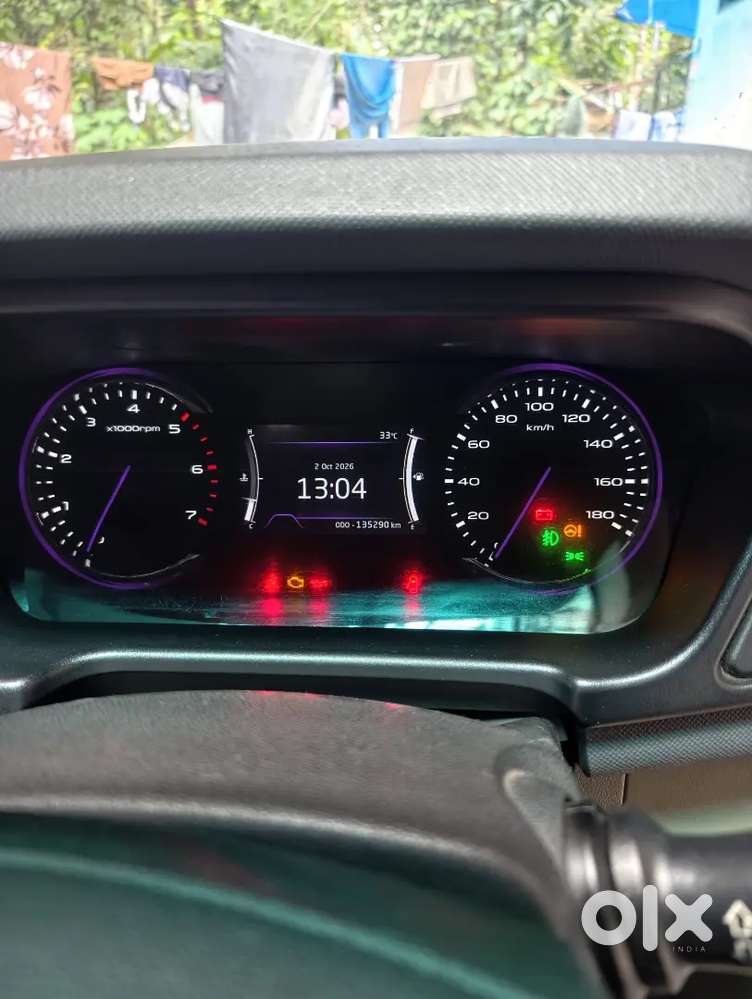 Mahindra Marazzo Diesel 2019