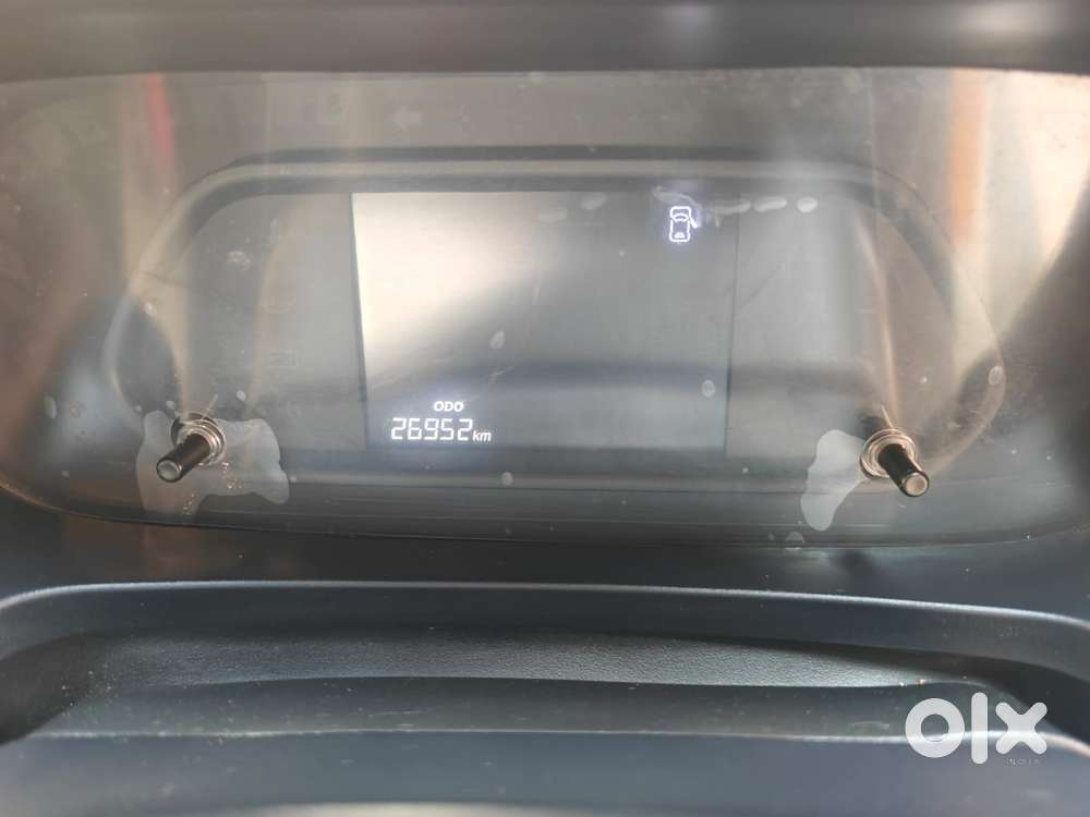 Tata Altroz 1.2 Xm Plus, 2024, Cng & Hybrids