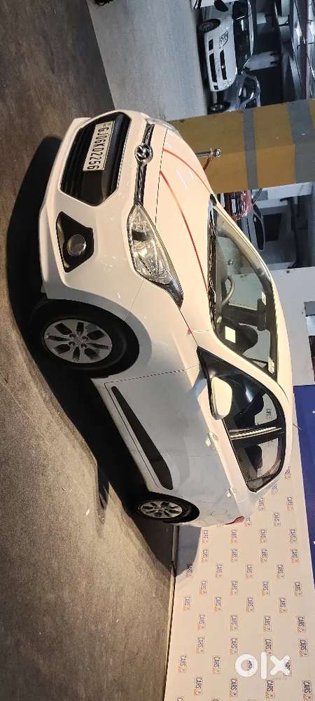 Hyundai Xcent - 2016 (urgent For Sell)