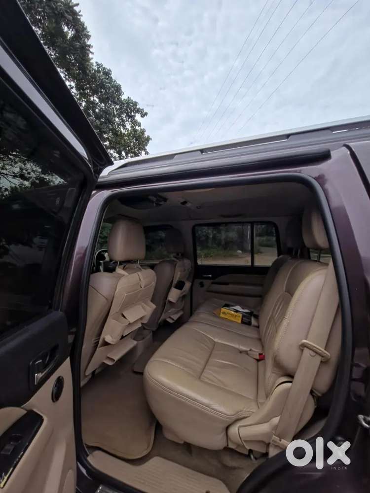 Ford Endeavour Diesel 2011
