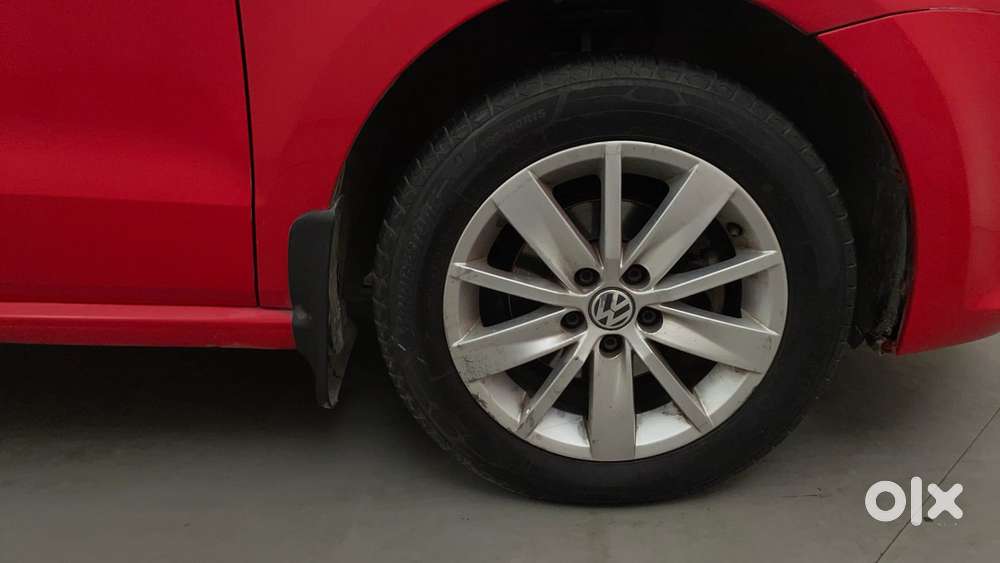 Volkswagen Polo Petrol Highline 1.2l, 2017, Petrol