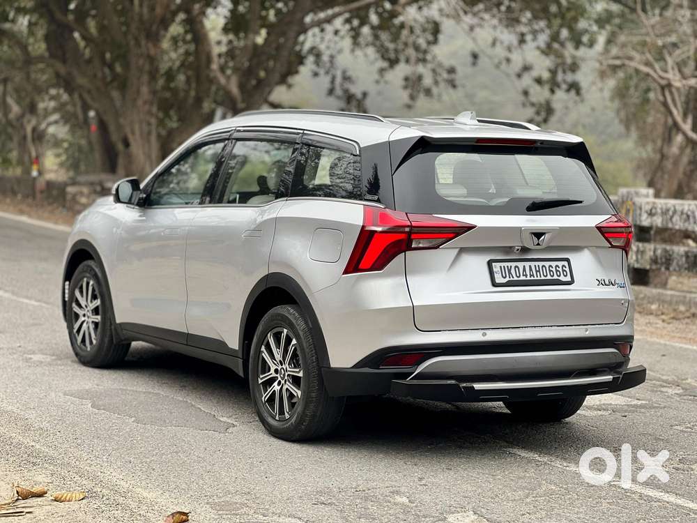 Mahindra Xuv700 2.0 Ax 7 Petrol At Luxury Pack Str, 2022, Petrol