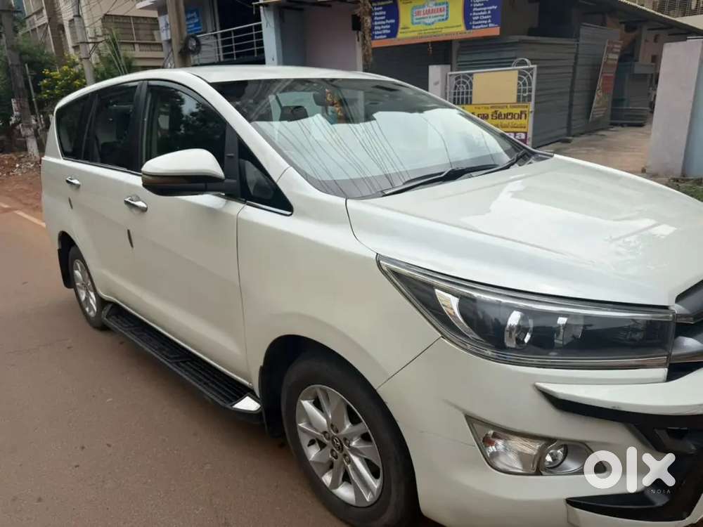 Toyota Innova Crysta 2.4 2018