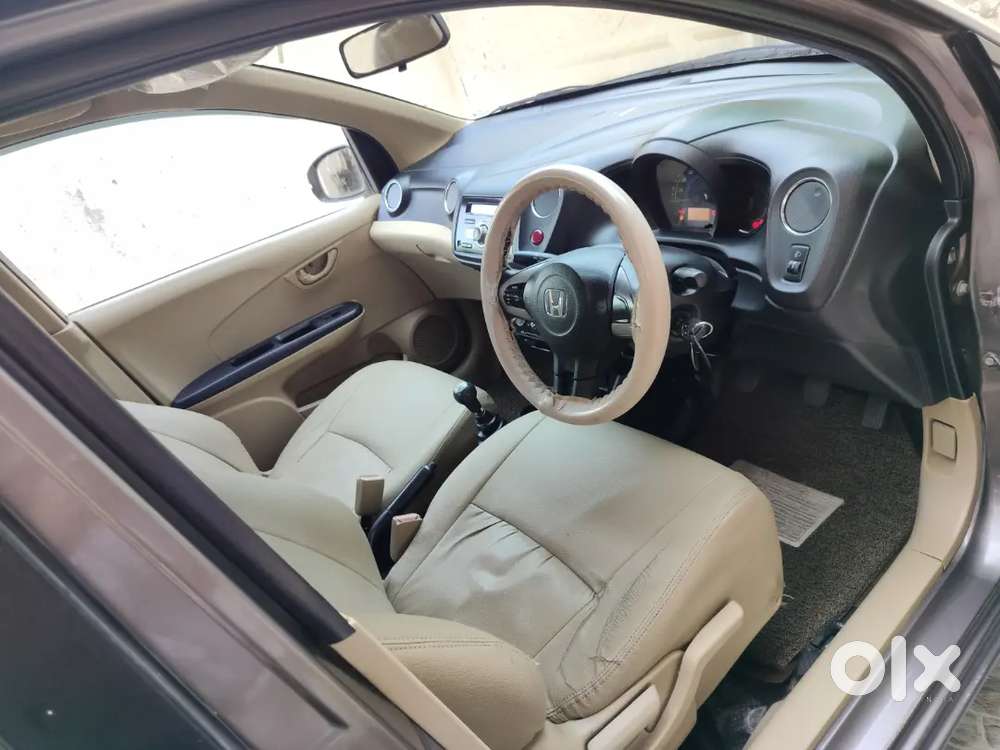 Honda Amaze 2015 Diesel Well Maintained