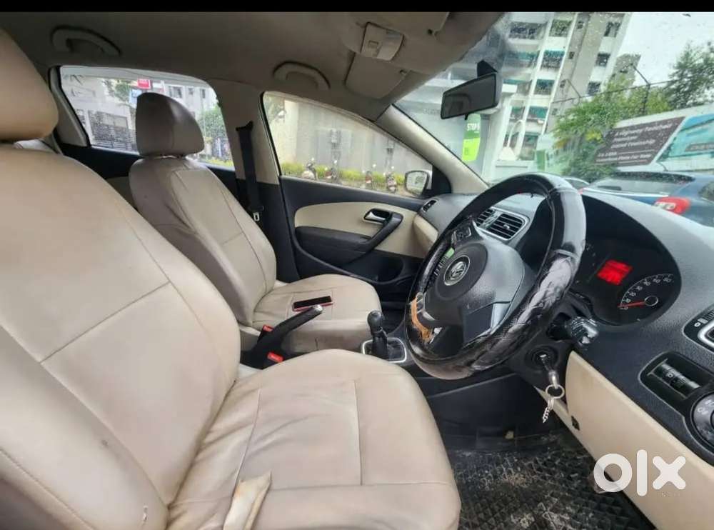Volkswagen Polo Petrol Highline 1.2l, 2013, Petrol