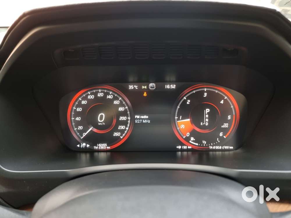 Volvo Xc 90 D5 Inscription, 2019, Diesel