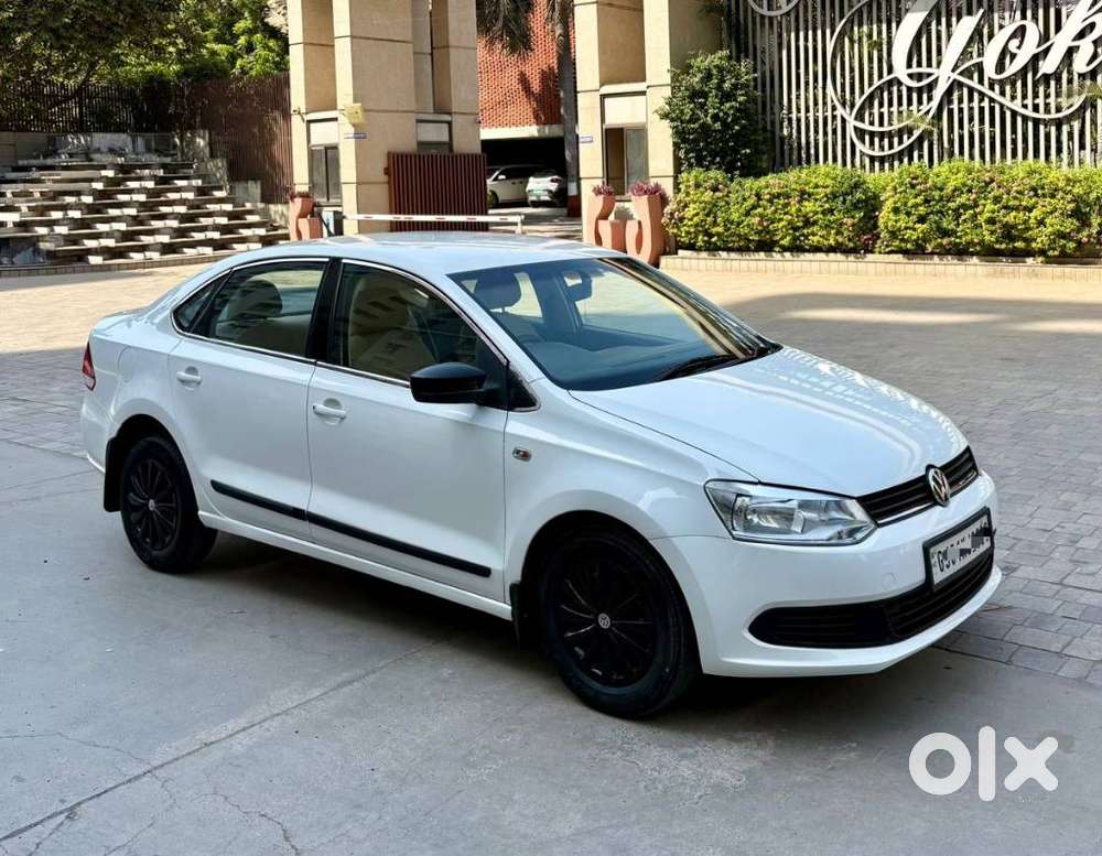 Volkswagen Vento 2010-2013 Petrol Trendline, 2011, Petrol