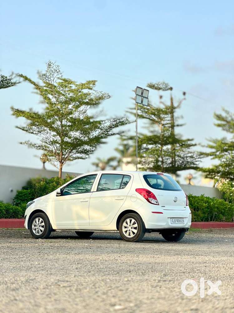Hyundai I20 Sportz Option 1.4 Crdi, 2014, Diesel
