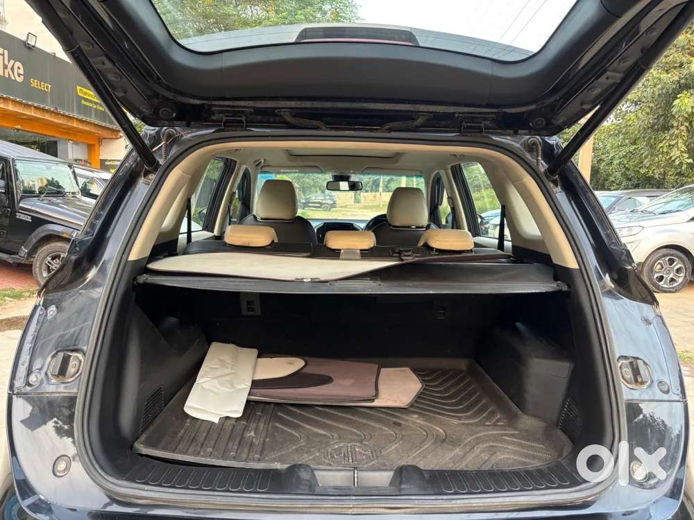 Mg Hector Sharp At, 2022, Petrol