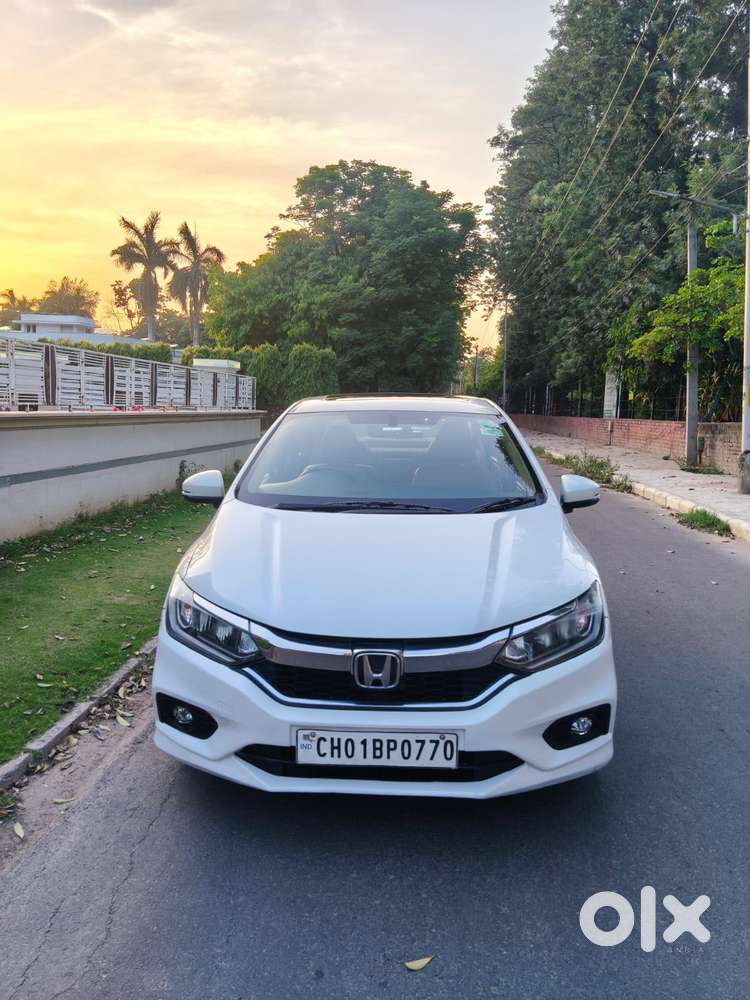 Honda City V At Sunroof, 2017, Petrol