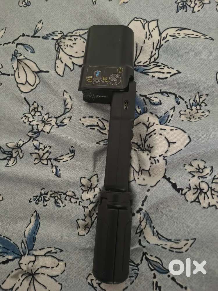 Izi iris 360 rotatable camera