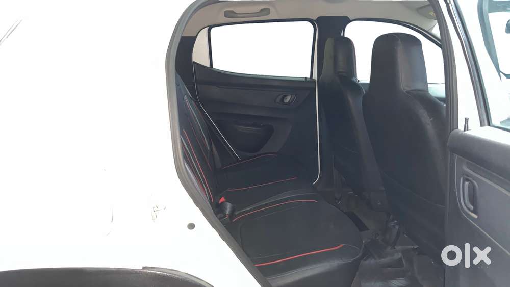 Renault Kwid 2019-ongoing 1.0 Rxt Amt (o), 2020, Petrol