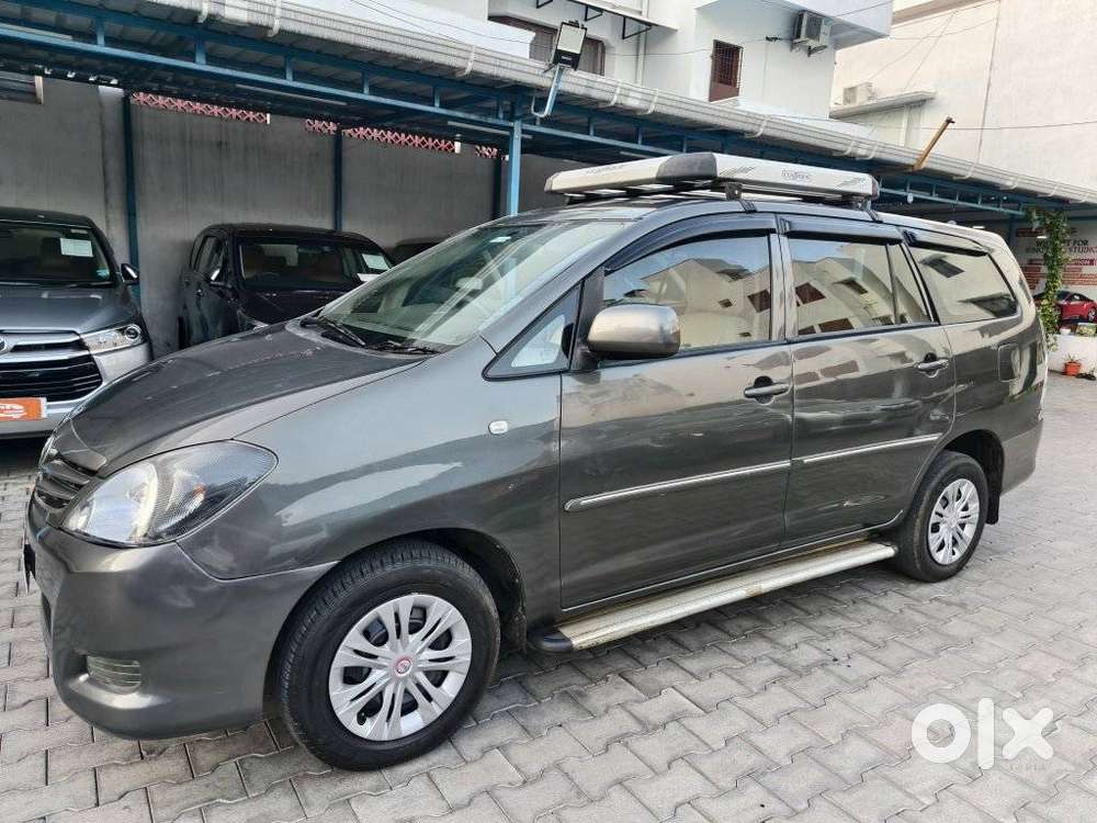 Toyota Innova 2.5 Gx 7 Str Bs-iii, 2011, Diesel