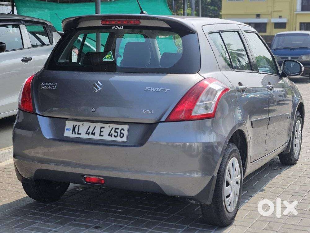 Maruti Suzuki Swift 1.2 Vxi (o), 2016, Petrol