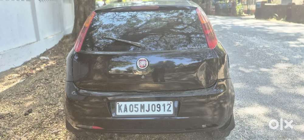 Fiat Grande Punto 2010 Diesel 120000 Km Driven