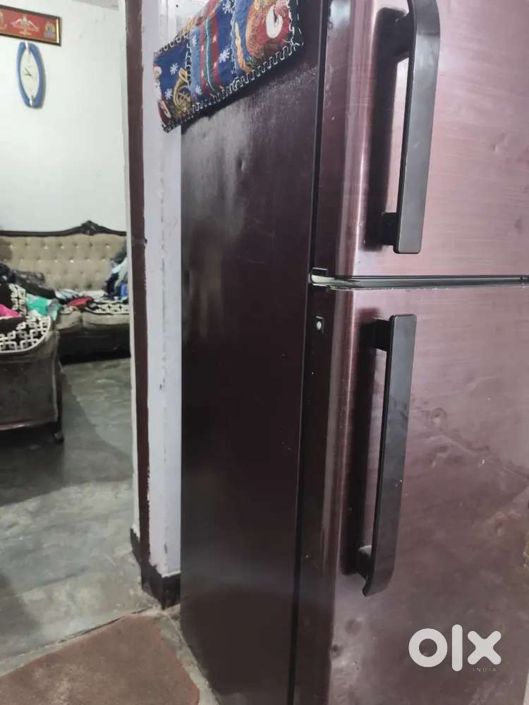 Whirlpool 270 litre