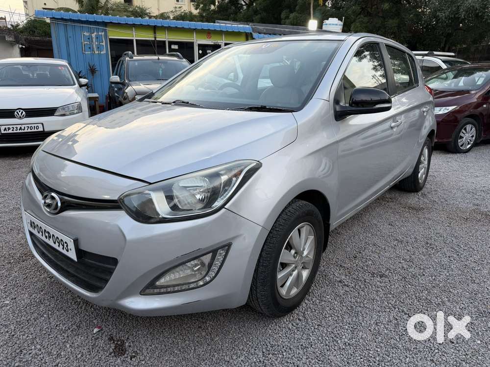Hyundai I20 Sportz Option 1.4 Crdi, 2012, Diesel