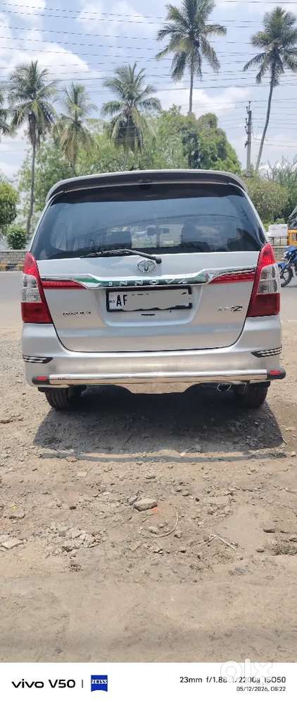 Toyota Innova 2014 Diesel 160000 Km Driven