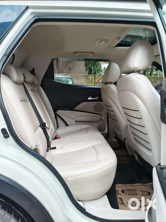 Mahindra Xuv300 W8 Amt Optional Diesel, 2020, Diesel