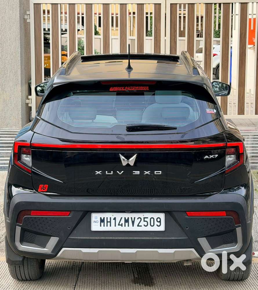 Mahindra Xuv 3xo Ax7 Diesel Mt, 2025, Diesel
