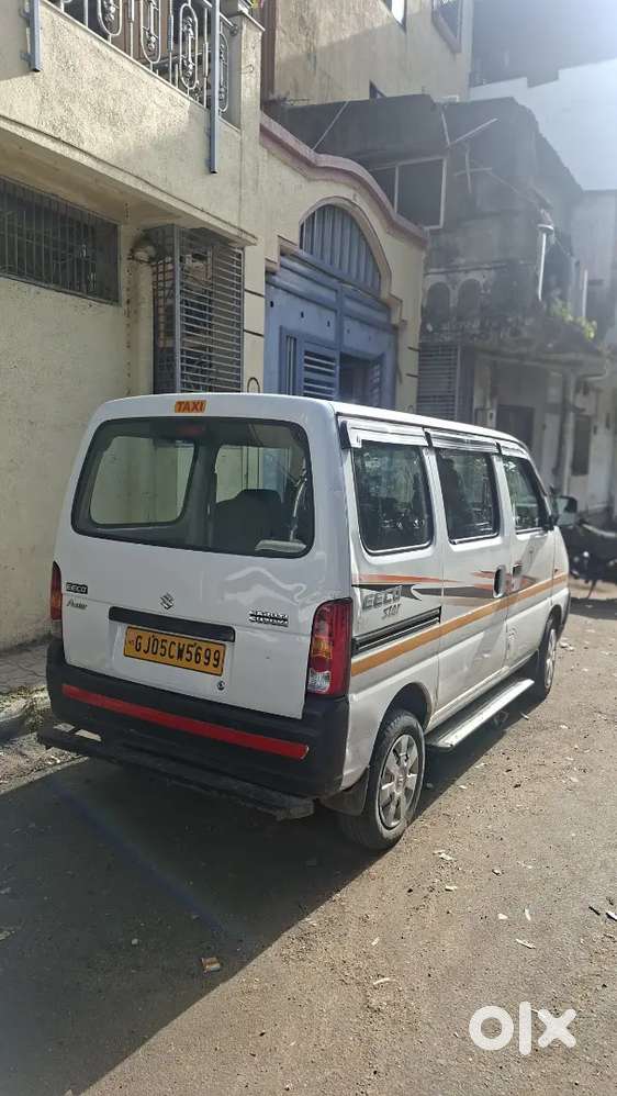 Maruti Suzuki Eeco 2022 Cng & Hybrids 100000 Km Driven