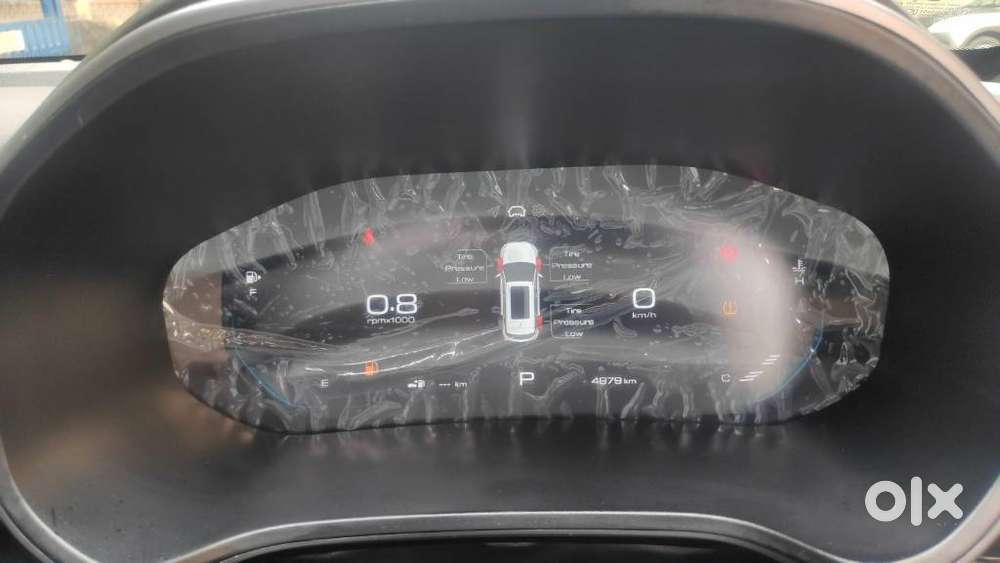 Mg Hector Plus Sharp Pro Blackstorm 1.5 Turbo Petrol Cvt 7 Str, 2025..