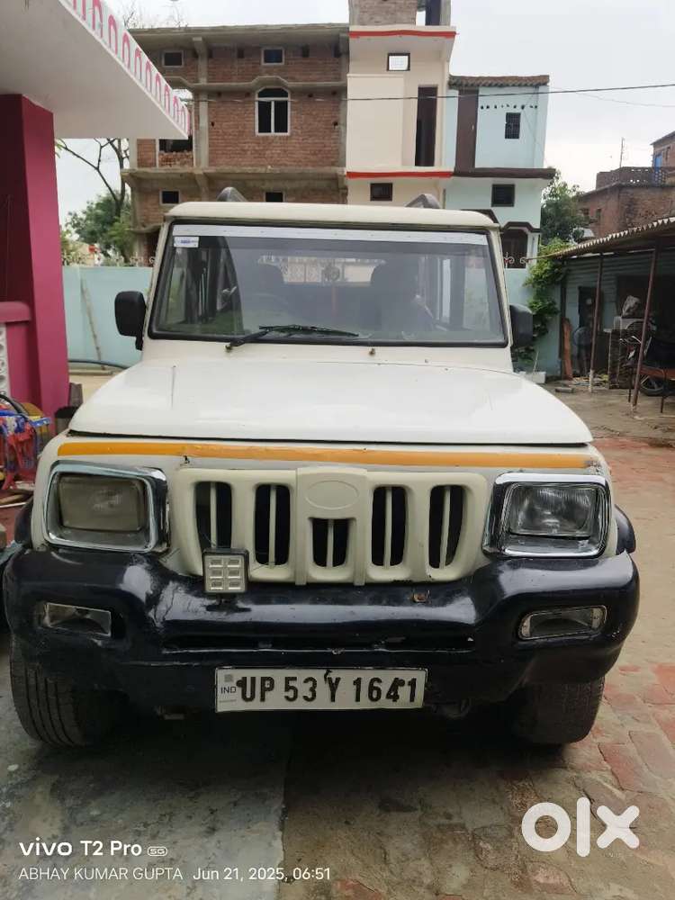 Mahindra Bolero 2005