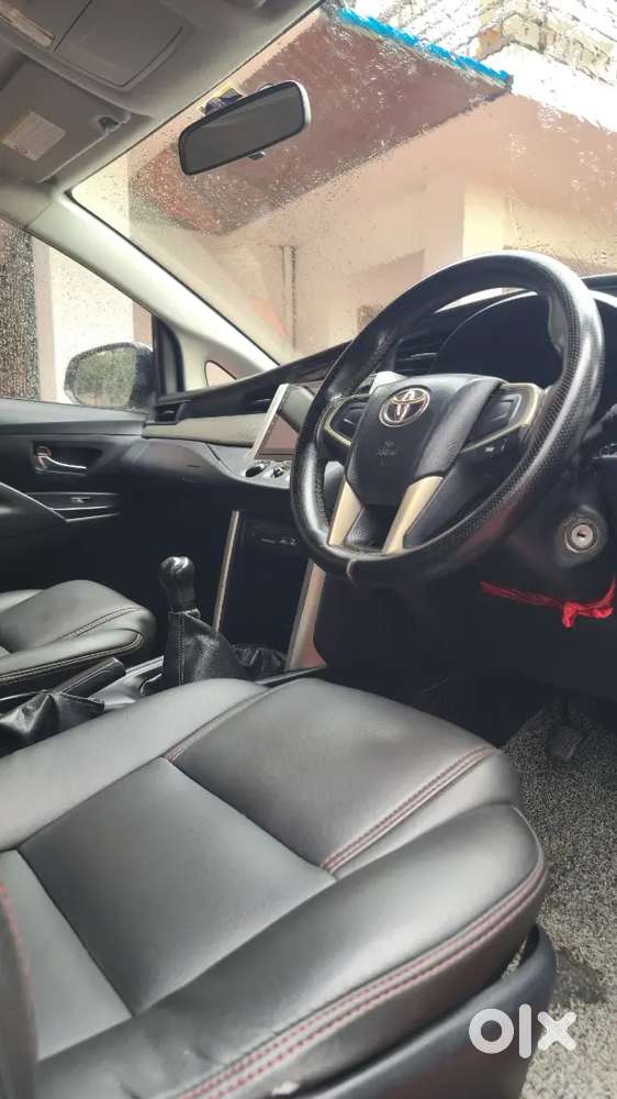 Toyota Innova Crysta Original Kerala 2017 Showroom Service
