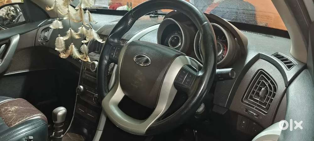 Car Dealers And Spinny People Stay Away Plzmahindra Xuv500 Diesel 2015