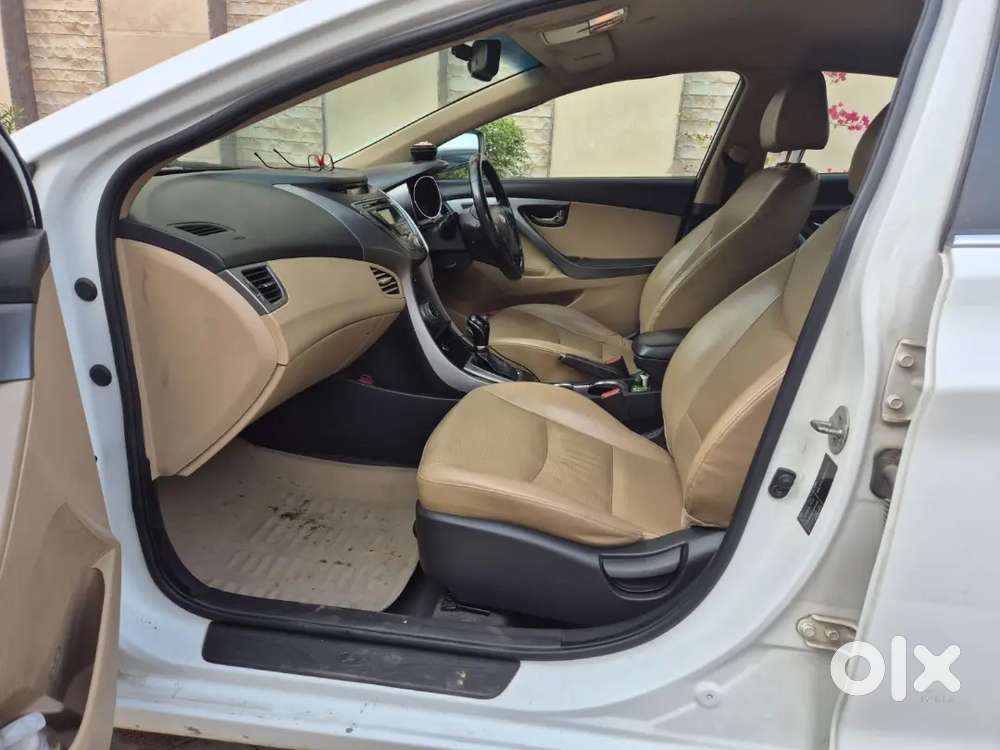 Hyundai New Elantra Diesel At 2015