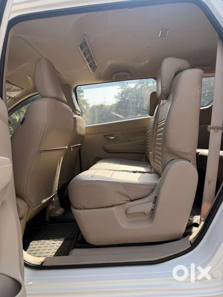 Maruti Suzuki Ertiga Vxi (o) Cng, 2023, Petrol