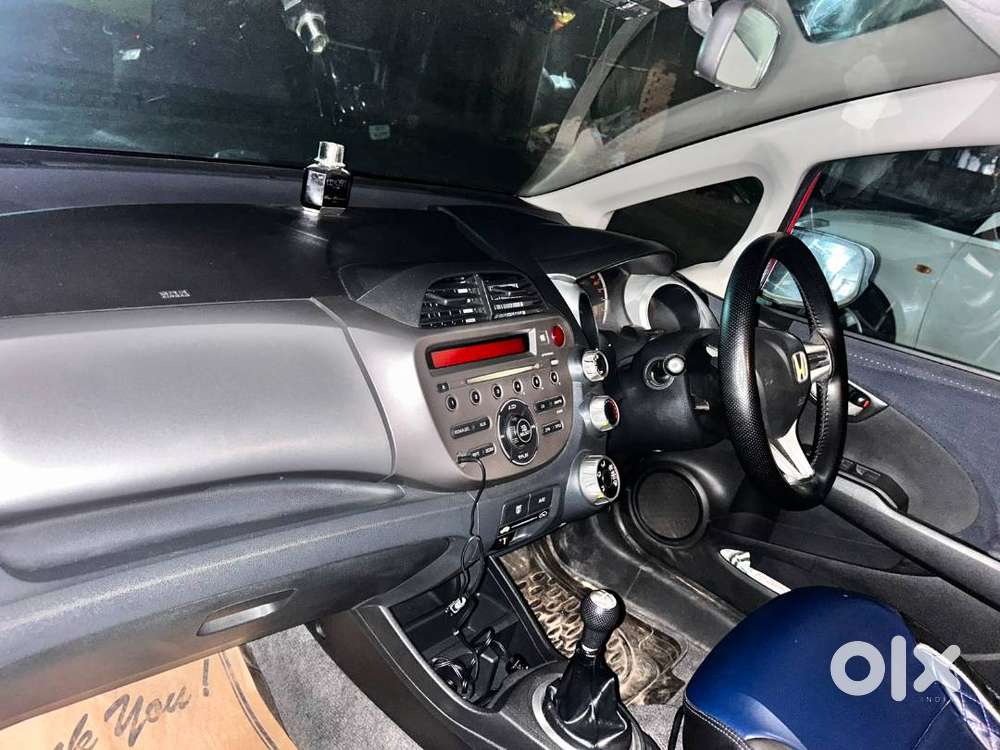 Less Driven Car With New Tyres And Service Record