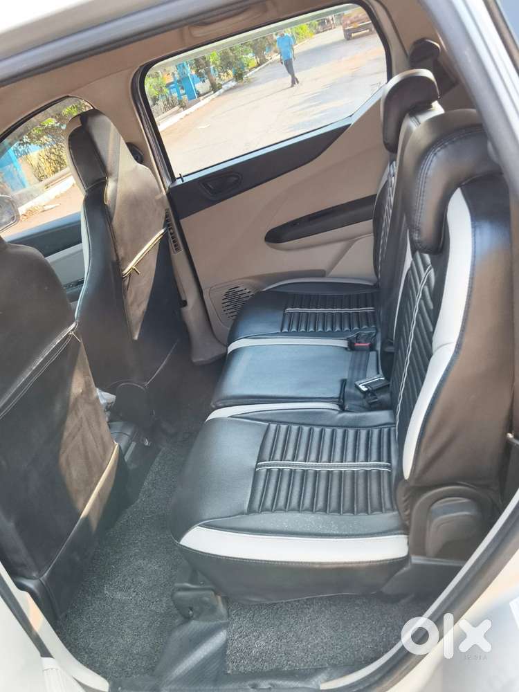 Renault Triber Rxt, 2020, Petrol