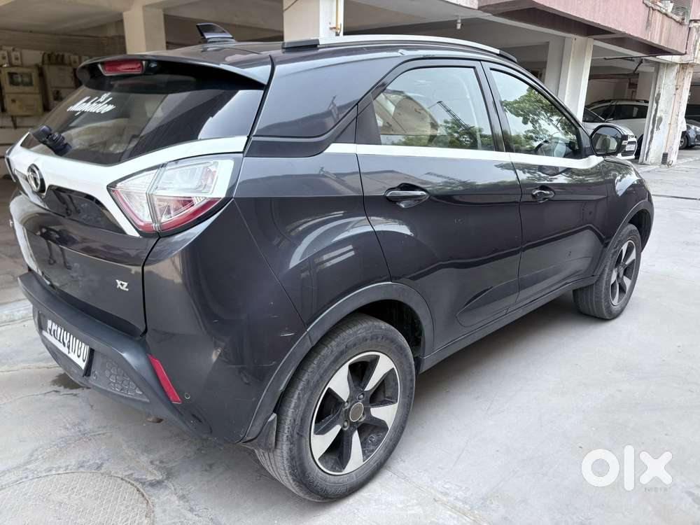 Tata Nexon 1.5 Revotorq Xz Plus (o), 2018, Petrol
