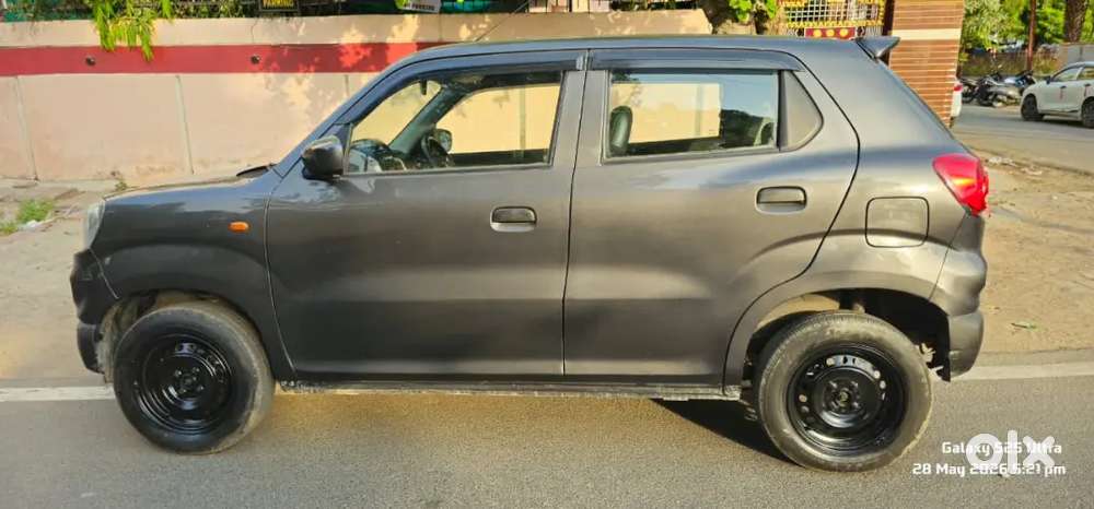 Maruti Suzuki S-presso 2022 Petrol 42000 Km Driven